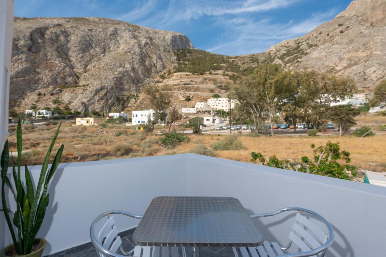 Вилла Aislin House Камари Экстерьер фото